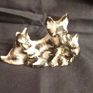 VINTAGE fine porcelain Scottish terrier trio of dogs